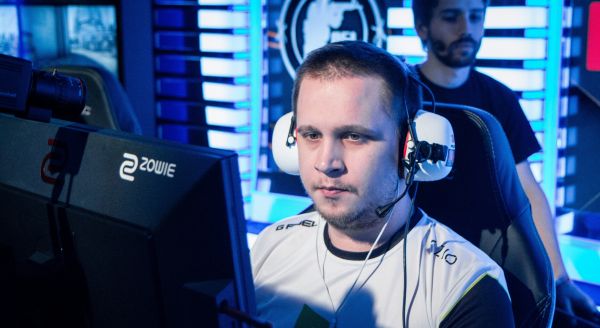 markeloff joins ESC Gaming as ambassador
