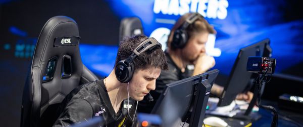 NAVI drop from HLTV.org ranking first time in history