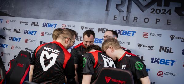 MOUZ, Cloud9, Vitality And Team Spirit Close To Advancing To PGL CS2 ...