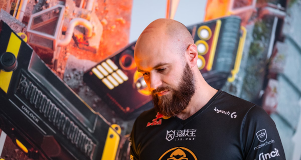 ENCE benches kuben